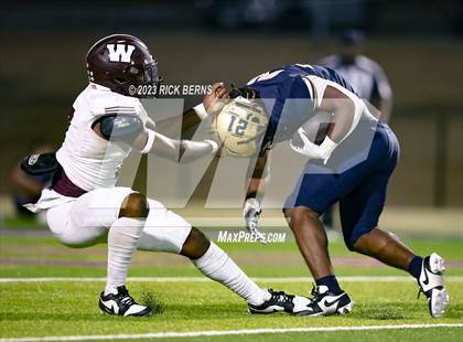 Thumbnail 2 in Lake Creek vs Waller photogallery.