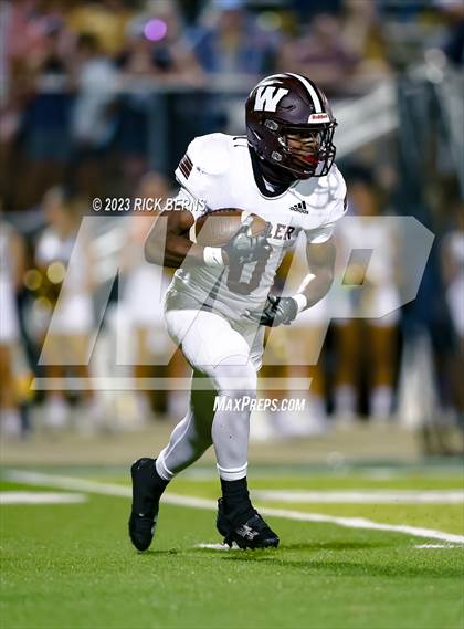 Thumbnail 2 in Lake Creek vs Waller photogallery.