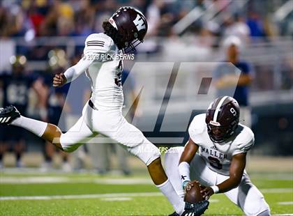 Thumbnail 2 in Lake Creek vs Waller photogallery.
