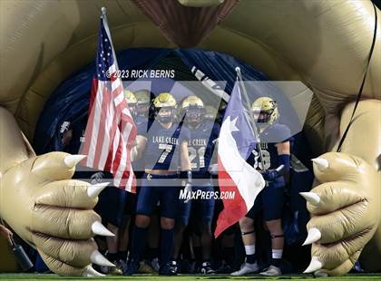Thumbnail 3 in Lake Creek vs Waller photogallery.