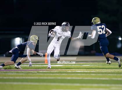 Thumbnail 2 in Lake Creek vs Waller photogallery.