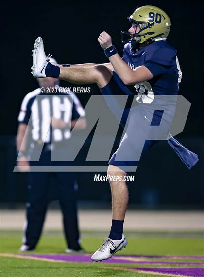 Thumbnail 1 in Lake Creek vs Waller photogallery.