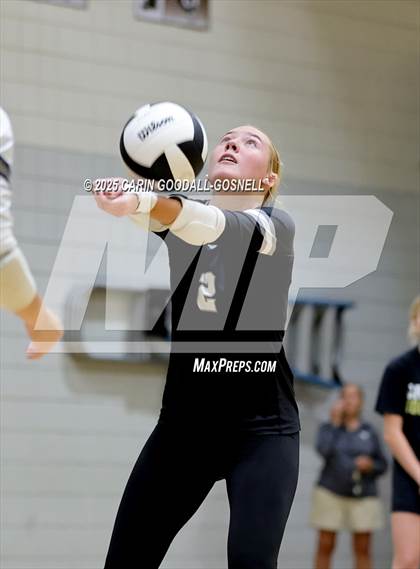 Thumbnail 3 in Croatan @ Havelock photogallery.