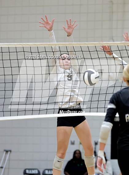 Thumbnail 1 in Croatan @ Havelock photogallery.