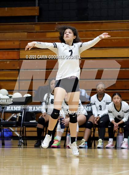 Thumbnail 3 in Croatan @ Havelock photogallery.