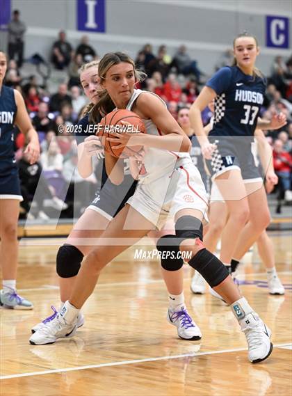 Thumbnail 2 in Wadsworth vs. Hudson (OHSAA Division 2 Regional Semifinal) photogallery.