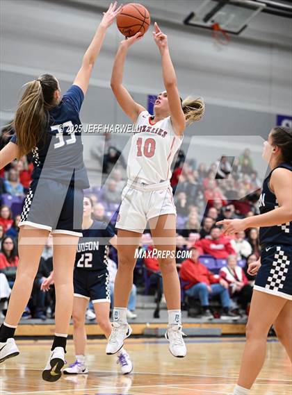 Thumbnail 2 in Wadsworth vs. Hudson (OHSAA Division 2 Regional Semifinal) photogallery.
