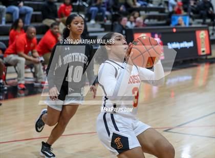 Thumbnail 3 in Brusly vs. Northwest (LHSAA Div II Non-Select Regional) photogallery.