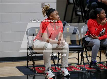 Thumbnail 2 in Brusly vs. Northwest (LHSAA Div II Non-Select Regional) photogallery.