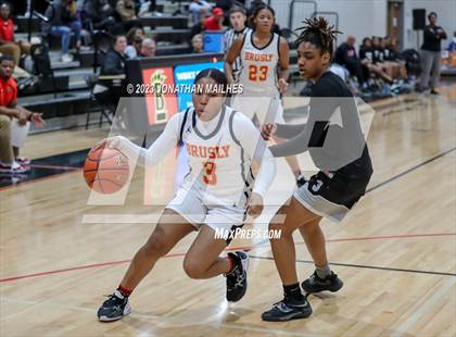 Thumbnail 1 in Brusly vs. Northwest (LHSAA Div II Non-Select Regional) photogallery.