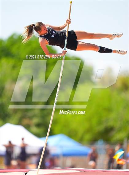 Thumbnail 2 in Red Mountain Rampage photogallery.