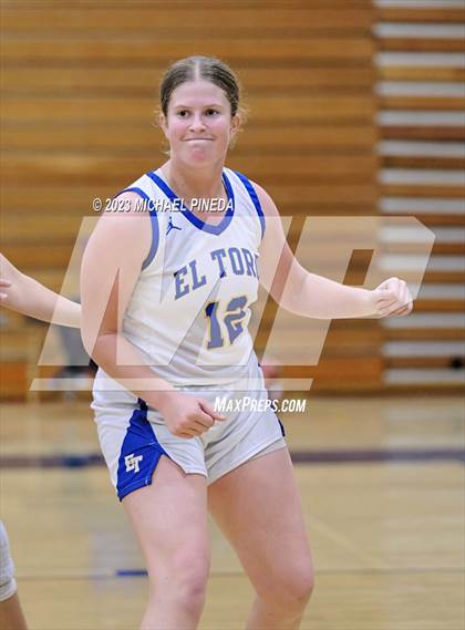 Thumbnail 1 in Irvine @ El Toro (El Toro Thanksgiving Classic) photogallery.