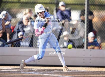 Thumbnail 2 in Riverdale Ridge vs Columbine (CHSAA 5A Quarterfinal) photogallery.