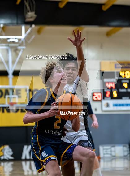 Thumbnail 2 in Crean Lutheran @ Foothill photogallery.