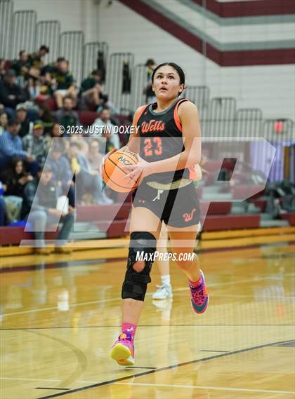 Thumbnail 1 in Eureka vs. Wells (NIAA 1A East League Semifinals) photogallery.