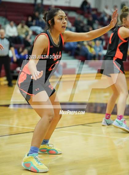 Thumbnail 2 in Eureka vs. Wells (NIAA 1A East League Semifinals) photogallery.
