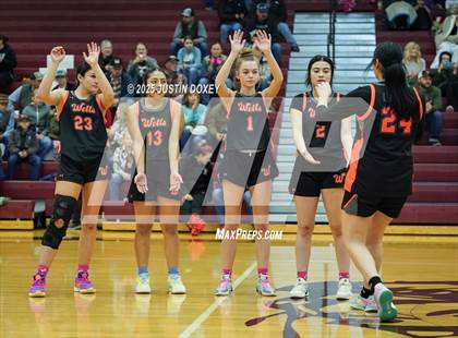 Thumbnail 3 in Eureka vs. Wells (NIAA 1A East League Semifinals) photogallery.