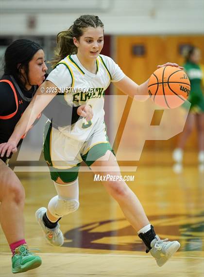 Thumbnail 1 in Eureka vs. Wells (NIAA 1A East League Semifinals) photogallery.