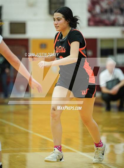 Thumbnail 3 in Eureka vs. Wells (NIAA 1A East League Semifinals) photogallery.