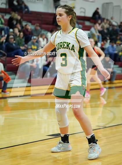 Thumbnail 2 in Eureka vs. Wells (NIAA 1A East League Semifinals) photogallery.
