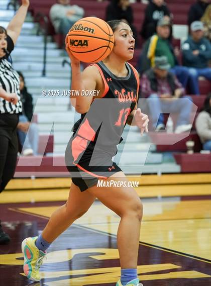 Thumbnail 1 in Eureka vs. Wells (NIAA 1A East League Semifinals) photogallery.