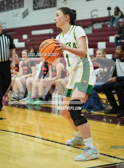 Thumbnail 1 in Eureka vs. Wells (NIAA 1A East League Semifinals) photogallery.