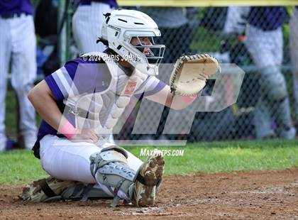 Thumbnail 3 in Valmeyer vs Lebanon (IHSA 1A Regional Semifinals) photogallery.