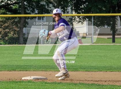 Thumbnail 2 in Valmeyer vs Lebanon (IHSA 1A Regional Semifinals) photogallery.