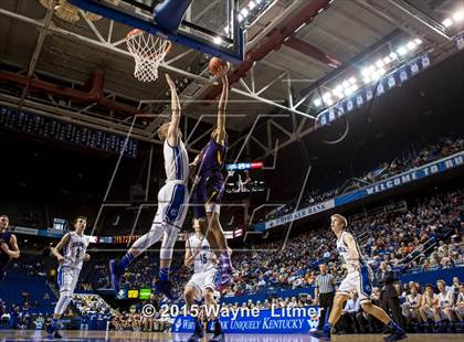 Thumbnail 3 in Campbell County vs. Covington Catholic (KHSAA Sweet 16)  photogallery.