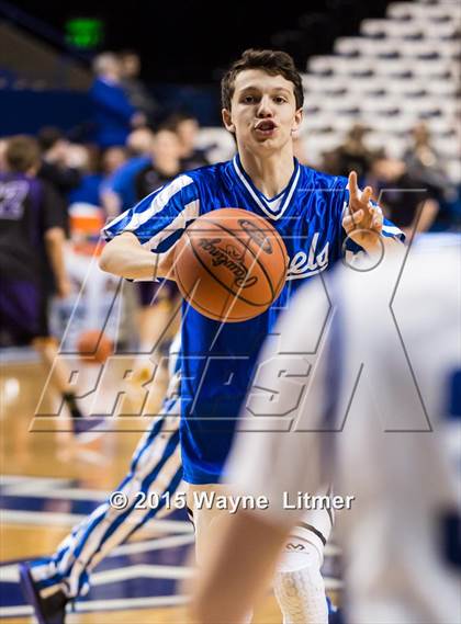Thumbnail 3 in Campbell County vs. Covington Catholic (KHSAA Sweet 16)  photogallery.