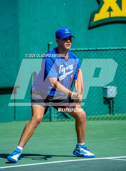 Thumbnail 1 in China Spring vs Wills Point (UIL 4A Tennis Semifinals) photogallery.