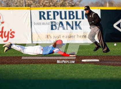 Thumbnail 3 in Campbell County vs Conner (Dirty Hat Classic) photogallery.