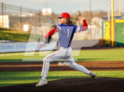Thumbnail 3 in Campbell County vs Conner (Dirty Hat Classic) photogallery.