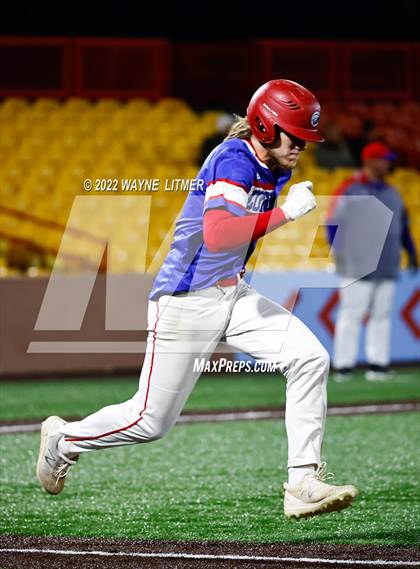 Thumbnail 2 in Campbell County vs Conner (Dirty Hat Classic) photogallery.