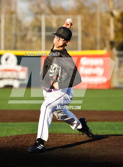 Thumbnail 3 in Campbell County vs Conner (Dirty Hat Classic) photogallery.