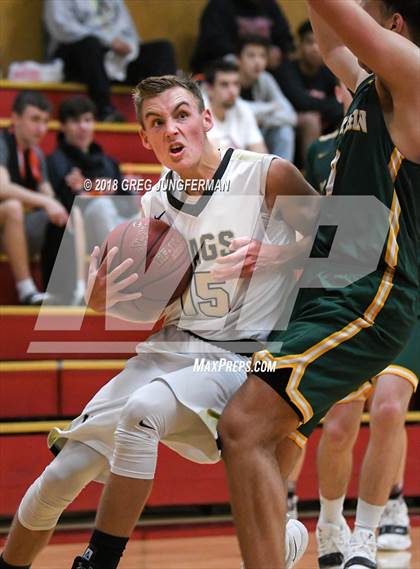 Thumbnail 3 in Windsor vs. San Marin (Rose City Tournament) photogallery.