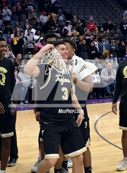 Thumbnail 1 in Foothill vs. Mt. Shasta (CIF State D5 Final) photogallery.
