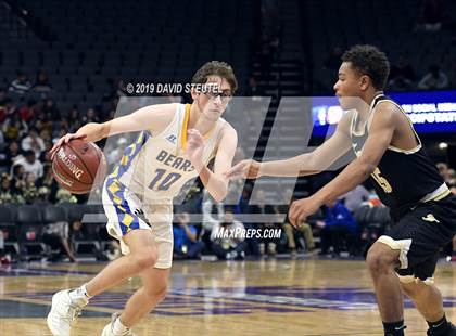 Thumbnail 2 in Foothill vs. Mt. Shasta (CIF State D5 Final) photogallery.