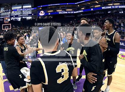 Thumbnail 2 in Foothill vs. Mt. Shasta (CIF State D5 Final) photogallery.