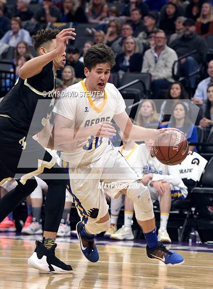 Thumbnail 1 in Foothill vs. Mt. Shasta (CIF State D5 Final) photogallery.