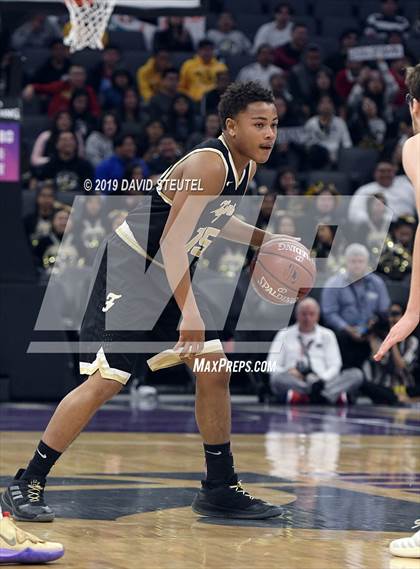 Thumbnail 1 in Foothill vs. Mt. Shasta (CIF State D5 Final) photogallery.