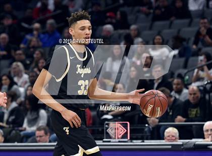 Thumbnail 3 in Foothill vs. Mt. Shasta (CIF State D5 Final) photogallery.