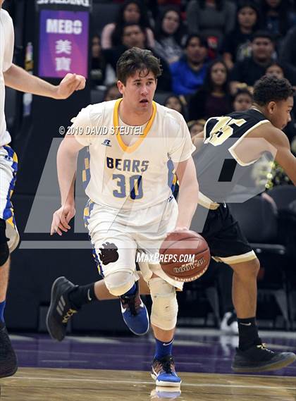 Thumbnail 2 in Foothill vs. Mt. Shasta (CIF State D5 Final) photogallery.