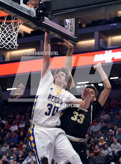 Thumbnail 1 in Foothill vs. Mt. Shasta (CIF State D5 Final) photogallery.