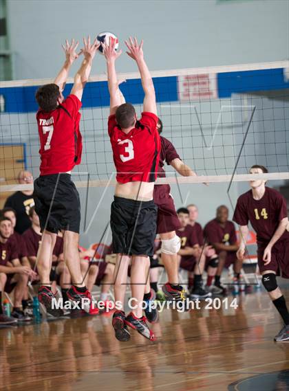 Thumbnail 2 in Canastota vs Germantown (NYSPHSAA Class C/D Regional Championship) photogallery.