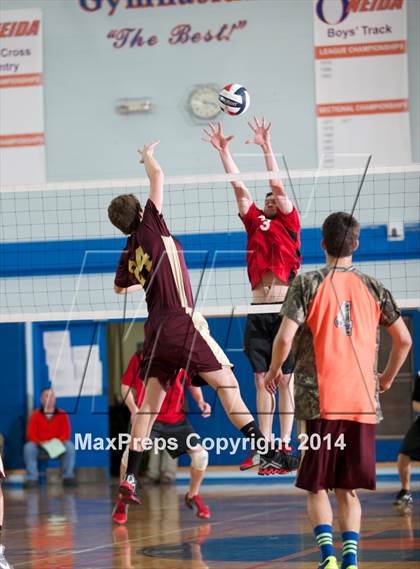 Thumbnail 3 in Canastota vs Germantown (NYSPHSAA Class C/D Regional Championship) photogallery.