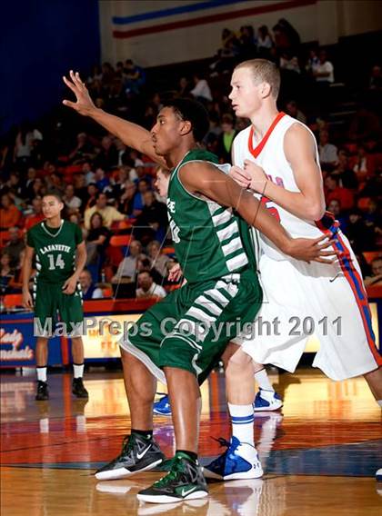 Thumbnail 3 in Lafayette vs. Marshall County (Marshall County Hoopfest) photogallery.