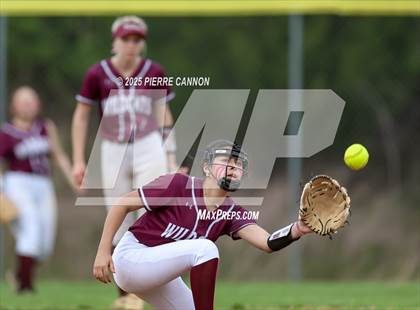 Thumbnail 2 in Warren County @ Kettle Run photogallery.