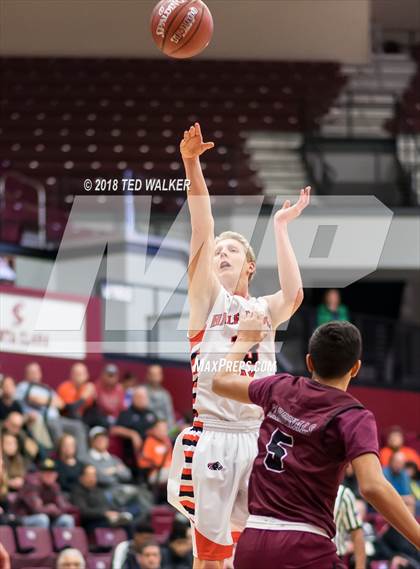 Thumbnail 1 in Half Moon Bay vs. Santa Cruz (CIF CCS D4 Final) photogallery.