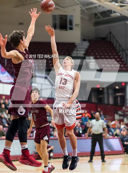 Thumbnail 2 in Half Moon Bay vs. Santa Cruz (CIF CCS D4 Final) photogallery.